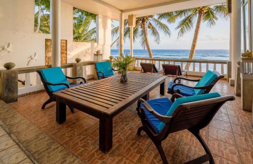Unawatuna House | Blue Sky Beach Resort