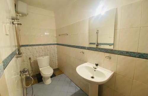 Nallathanniya House | Blue sky Guest House And Restaurant