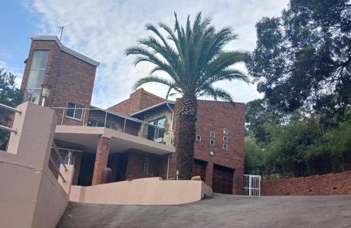 Greater Johannesburg Metropolitan Area House | Blue Sky Manor
