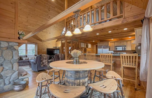 Windham Ski Chalet | Blue Spruce Chalet — Hot Tub, Pet Friendly
