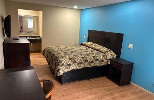 Lafayette Hotel | Blue Star inn