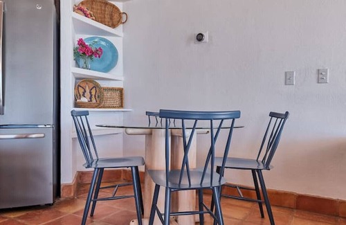 Las Conchas House | Blue Water Beach House 5BR Beachfront