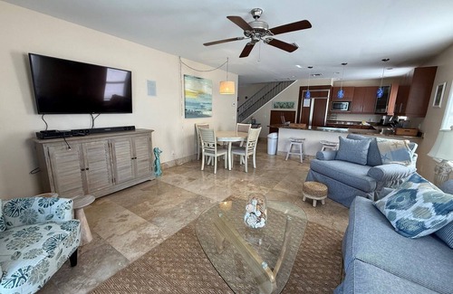 Bradenton Beach House | Blue Water Escape by Duncan Real Estate