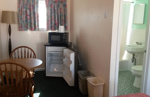 Wildwood Crest Hotel | Blue Water Motel