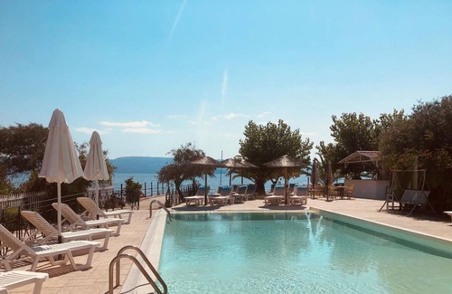 Kavos Hotel | Blue Waves by Estia