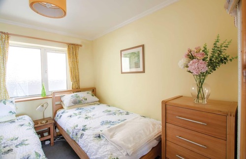 Llanelli House | Bluebell Cottage - Fully equipped bungalow with superb sea views.