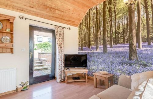Horncastle House | Bluebell Cottage - Uk36669