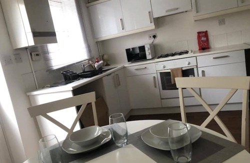 Scunthorpe House | Bluebell House