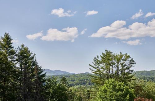 Stowe Area Hotel | Bluebird Cady Hill Lodge