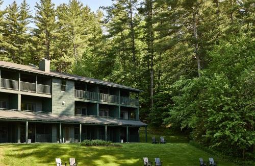Stowe Area Hotel | Bluebird Cady Hill Lodge