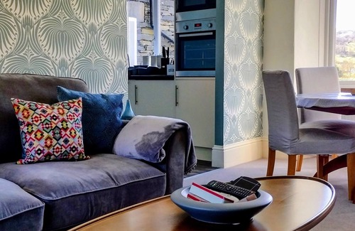Coniston House | Bluebird Lodge and Waterhead Apartment