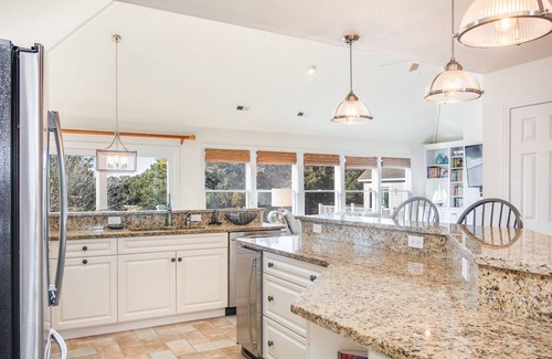 Corolla House | Bluebird: Saltwater Pool, Hot Tub. Golf Community