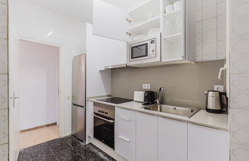 el Fort Pienc Apartment | Blueground | El Fort Pienc, AC, balcony, nr Sagrada Família