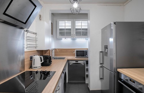 2nd Arrondissement Apartment | Blueground | Madeleine, nr Galeries Lafayette