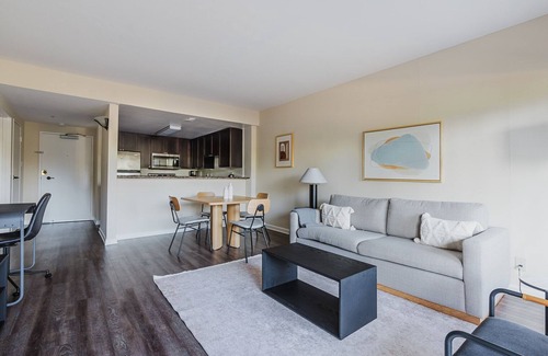 Palo Alto Apartment | Blueground | Palo Alto 1bd apartment