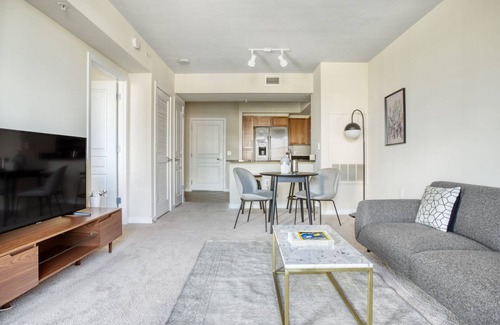 Aurora Highlands Apartment | Blueground | Pentagon City, rooftop, nr Arlington Cemetery