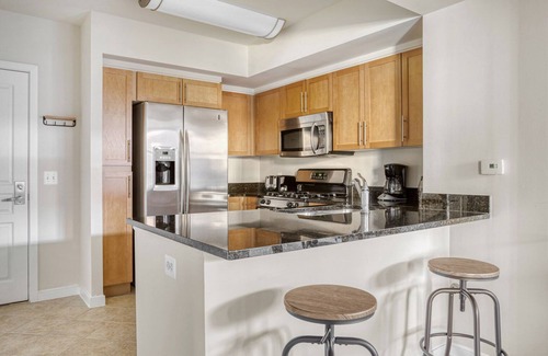 Aurora Highlands Apartment | Blueground | Pentagon City, rooftop, nr Pentagon
