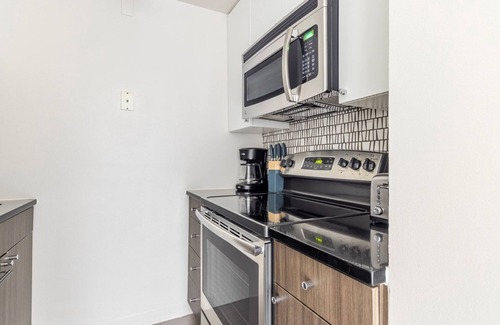 Prudential - St. Botolph Apartment | Blueground | Prudential, gym & AC, nr library