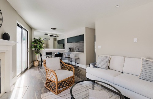 North Central Apartment | Blueground | San Mateo 2bd apartment