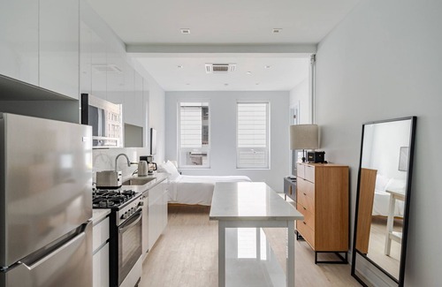 Downtown Chicago Apartment | Blueground | The Loop, elevator, nr Willis Tower