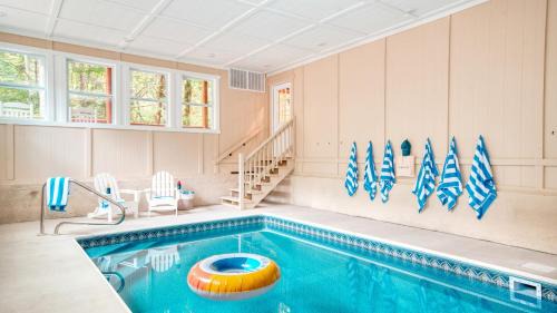 Gatlinburg - Pigeon Forge House | Bluestem Bluebell by AvantStay Incredible Views w Large Balcony Indoor Pool