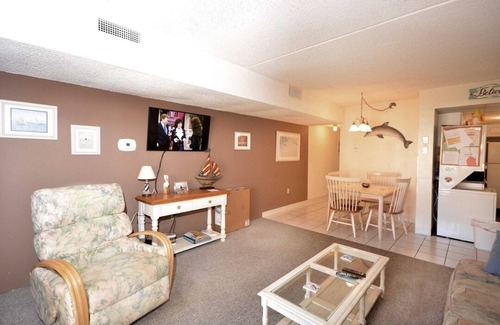 North Ocean City Condo | BLUEWATER EAST 303-St/t1t BDR/tOcean Blockt condo/tUptownt location