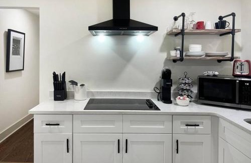Donelson Apartment | BNA Bungalow