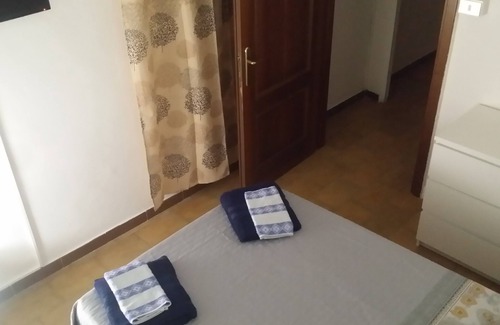 Bari City Centre Bed & Breakfast | Bnb Michelle Apartments minimum 5 people