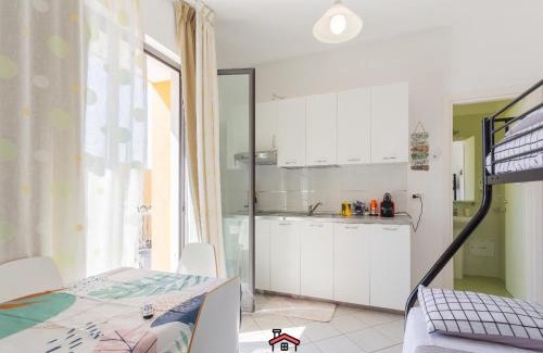 Bitonto Apartment | Bnb of the Nations, parking , 9min Airport & Sea