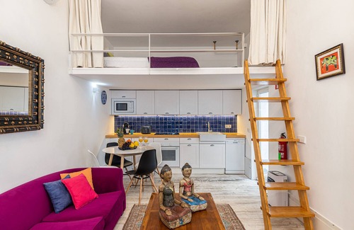 Embajadores Apartment | BNBHolder Bright Centre