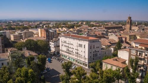 Fiorenzuola d'Arda House | BnBiz - Coworking Hotel