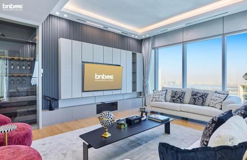 Za'abeel 2 Apartment | bnbme - Luxury 4BR Downtown Views II Apt Burj Khalifa Views Pool Gym Parking