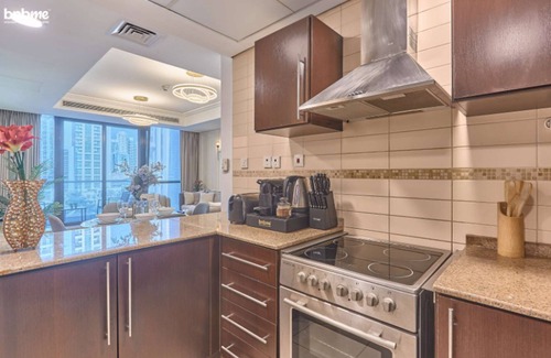 Jumeirah Lake Towers Apartment | bnbme | Luxury JLT Apt w/Pool & Gym, Near Marina