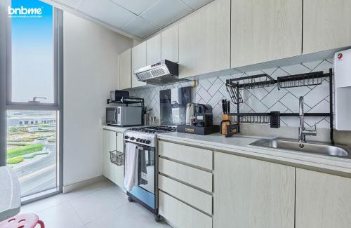Dubai Production City Apartment | bnbmehomes - Afnan 4 - Midtown