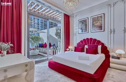 Jumeirah Village Circle Apartment | bnbmehomes - Oxford Terraces
