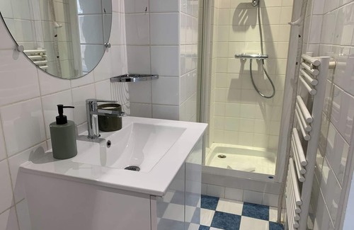 Saint-Victor Apartment | BnBNook - 1BR Retreat in the Heart of Latin Quarter