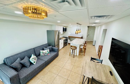Ocean City Condo | Boardwalk 1-bedroom condo with WiFi and AC on Ocean City MD Beach