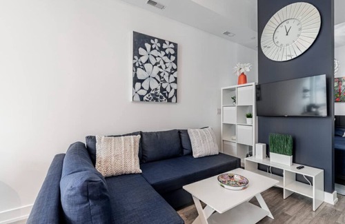 Big Bay Point Condo | Boardwalk Condo at Friday Harbour Resort