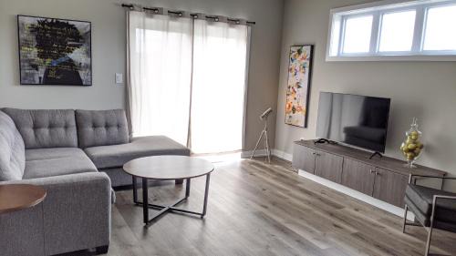 Kitchener House | Boardwalk Homes - Executive Townhomes