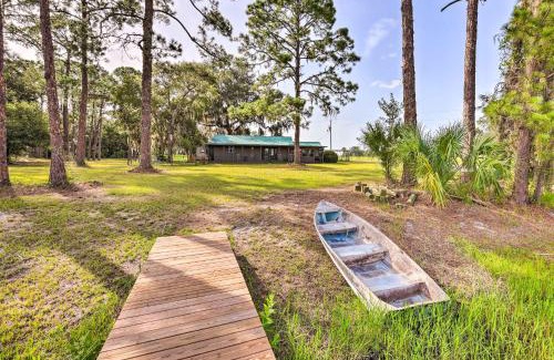 Crescent City House | Boat and Dock Anglers Haven in Crescent City