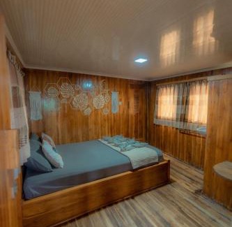 Legian Boat Rental | Boat Komodo Tour