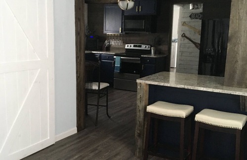 Port Clinton House | Boat parking, Outside Electric, Walk to the Beach! Jet Express, Cedar Point!