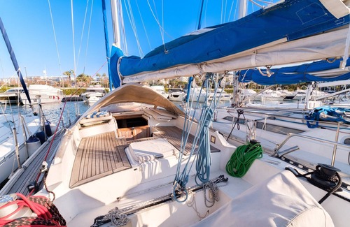 Pointe Croisette Boat Rental | Boat "Voilier de 12 m à Quai Port Canto" with Wi-Fi & A/C