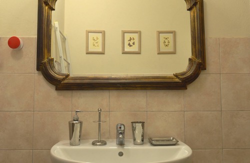 Oltrarno Apartment | Boboli 1 minute, LOVELY! Free wifi 24h/24