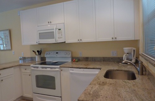 Golden Beach House | Boca Grande Beach House, South Unit- Great Price! Great Location!