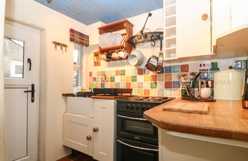 Caernarfon Cottage | BOD FEURIG, family friendly, character holiday cottage in Caernarfon