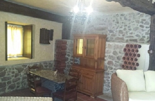Carcacia House | Bodeguilla, cozy cottage in rural surroundings