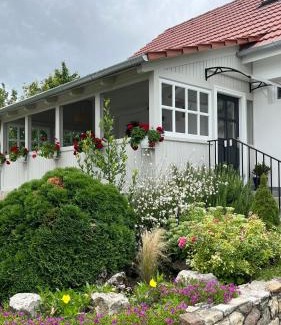 Balatonhenye House | Bodor Ház Balatonhenye