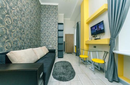 Shevchenkivs'kyi District Apartment | Bogdan Hall