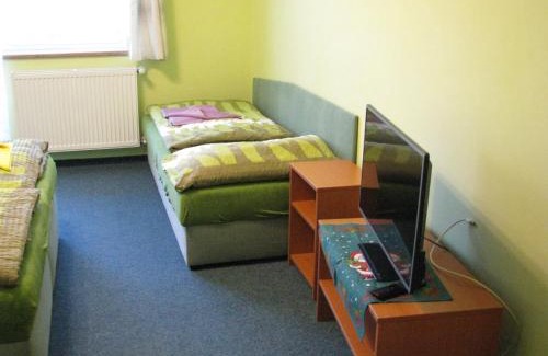 Mlade Buky House | Boháček